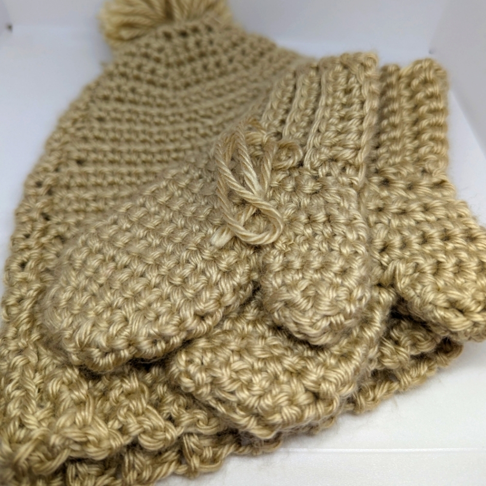 Hand crochet baby hat set